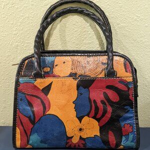 Patricia Nash Hand Bag. Leather with floral print.